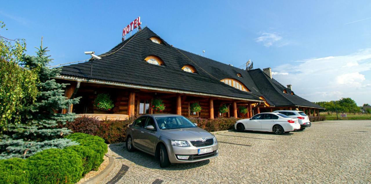 Hotel Stary Mlyn Kozieglowy  Екстер'єр фото