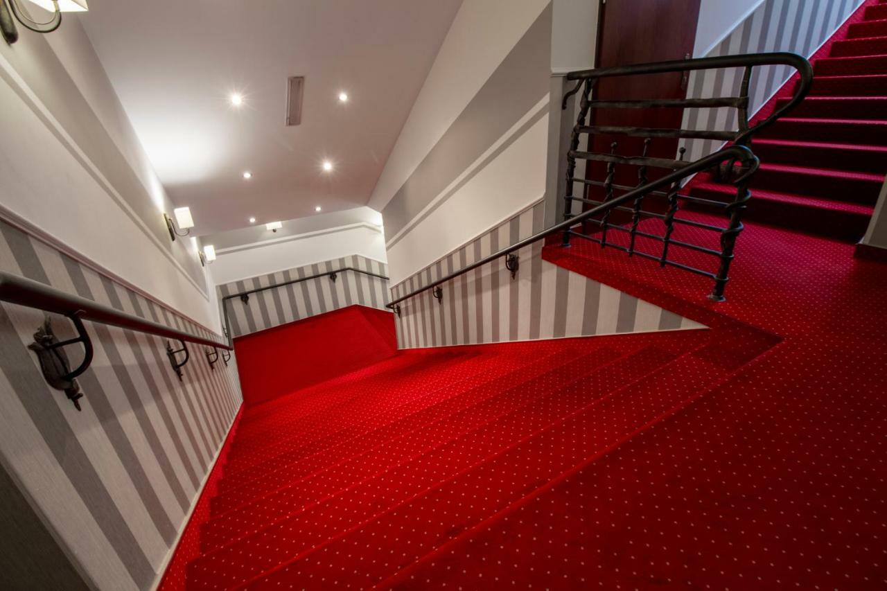 Hotel Stary Mlyn Kozieglowy  Екстер'єр фото