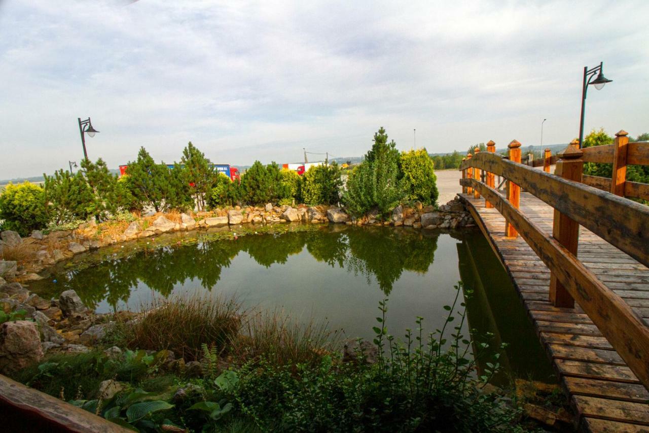 Hotel Stary Mlyn Kozieglowy  Екстер'єр фото