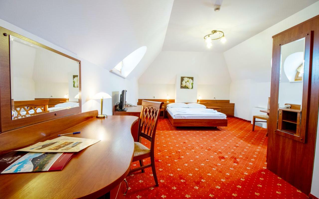 Hotel Stary Mlyn Kozieglowy  Екстер'єр фото