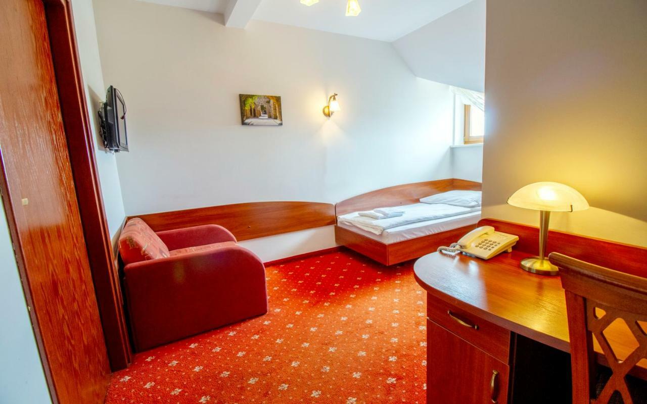 Hotel Stary Mlyn Kozieglowy  Екстер'єр фото