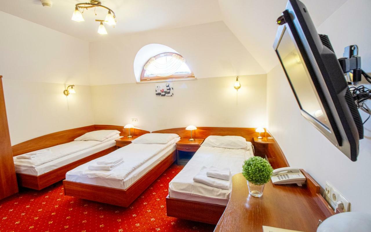 Hotel Stary Mlyn Kozieglowy  Екстер'єр фото