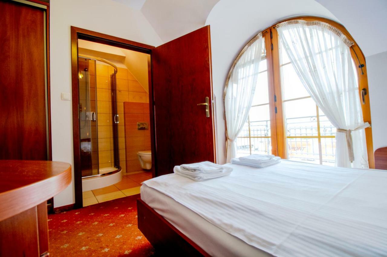 Hotel Stary Mlyn Kozieglowy  Екстер'єр фото